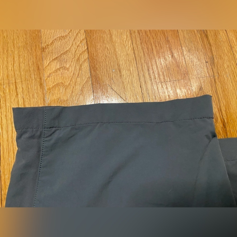 REI Co-Op Screeline Pants in Grey Size 12 *altered‎ to capri length* - Picture 11 of 12